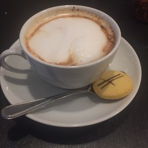 Meet your Posher, Angela